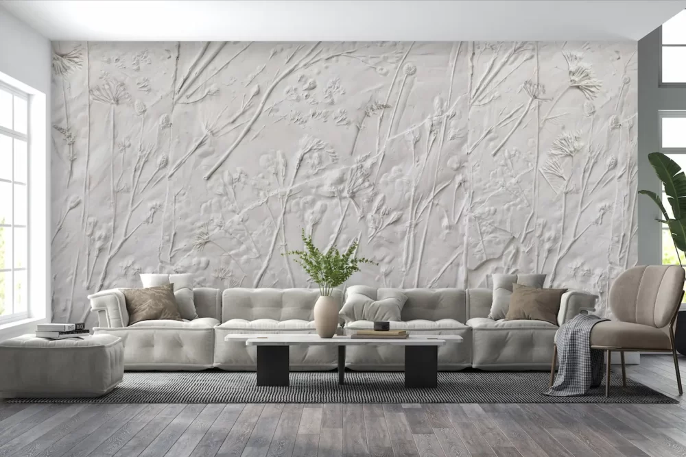 basrelief med engblomster på tapet